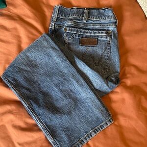 Wrangler Classic Blue Jeans